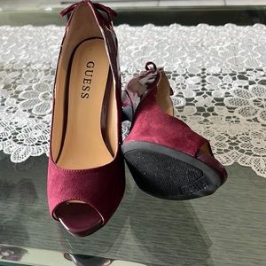 Zapatos de mujer , tacón alto usados muy poco